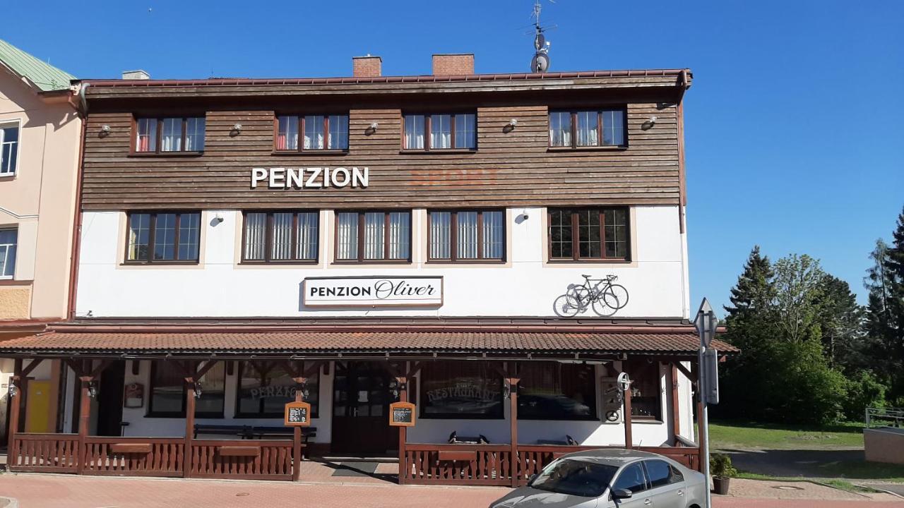 Penzion Oliver Žacléř エクステリア 写真